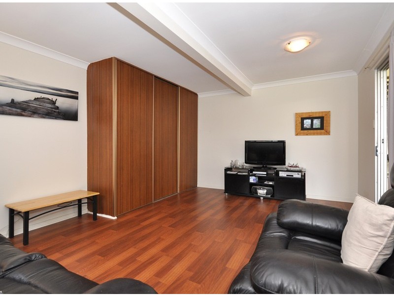 17 Wingfield Street, Clovelly Park SA 5042