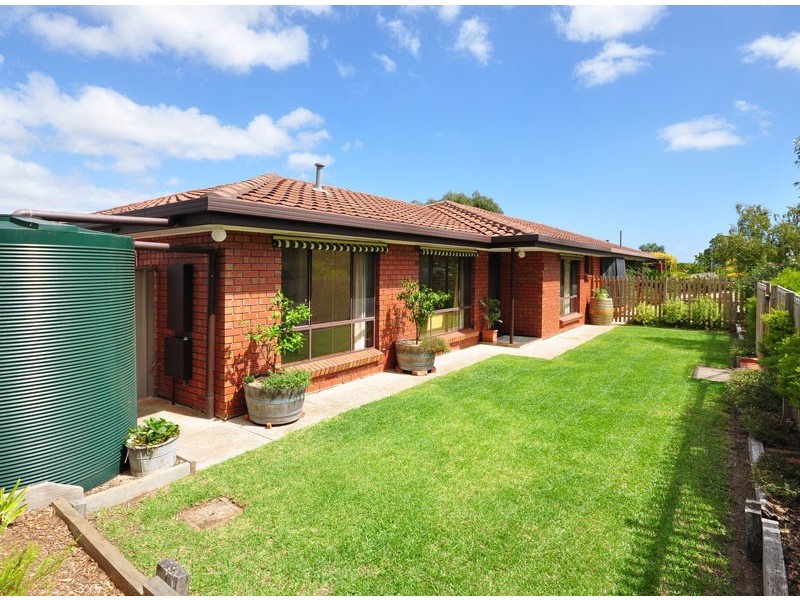 1A SIMON COURT, Aberfoyle Park SA 5159