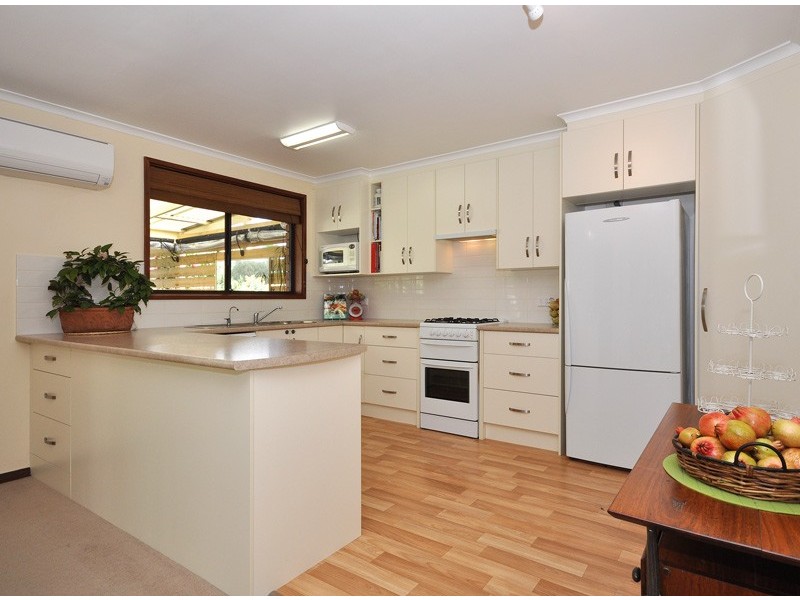1A SIMON COURT, Aberfoyle Park SA 5159