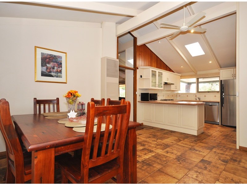 48 Black Road, Flagstaff Hill SA 5159