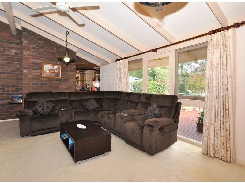 48 Black Road, Flagstaff Hill SA 5159