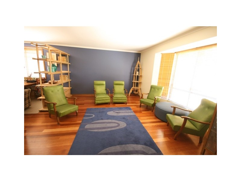 7 Monaco Circuit, Aberfoyle Park SA 5159