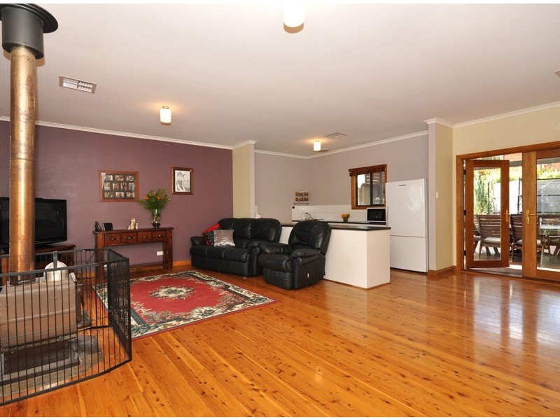 8 Grandview Court, Aberfoyle Park SA 5159