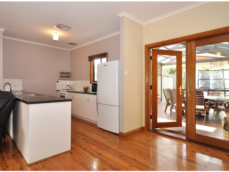 8 Grandview Court, Aberfoyle Park SA 5159