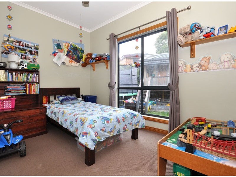 8 Grandview Court, Aberfoyle Park SA 5159