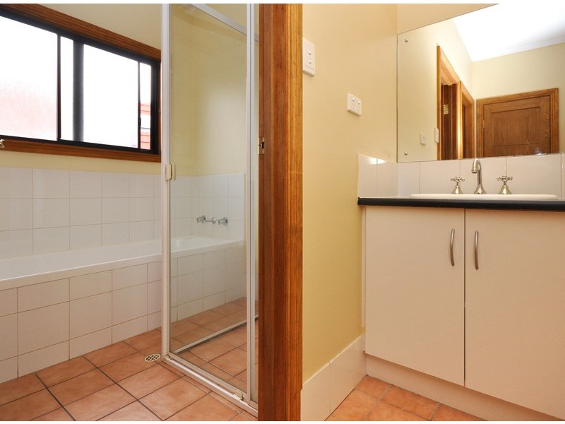 8 Grandview Court, Aberfoyle Park SA 5159