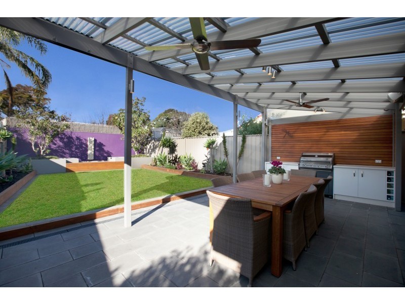 15 Harrow Street, Dover Gardens SA 5048