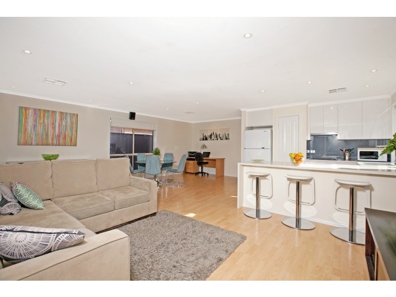 15 Harrow Street, Dover Gardens SA 5048