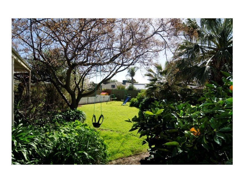 13 Goodrington Way, Moana SA 5169