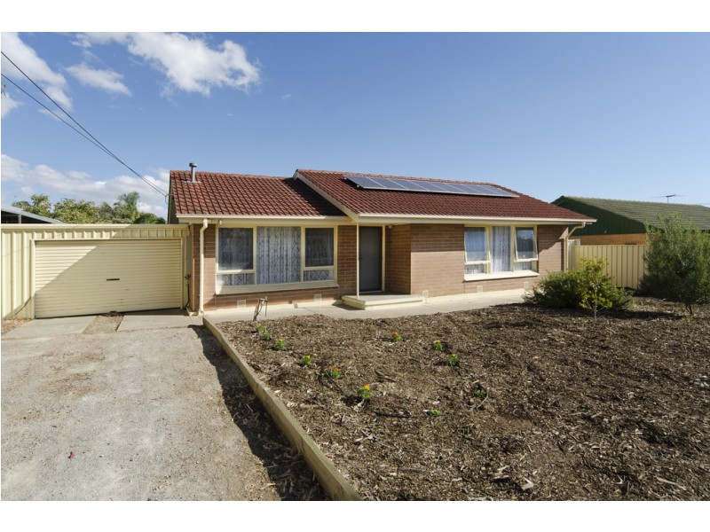 12 Florian Street, Christie Downs SA 5164