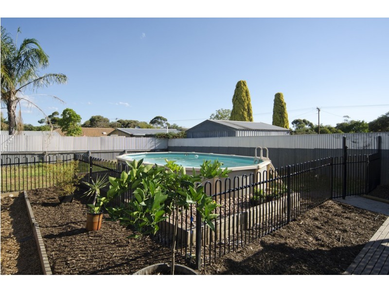 12 Florian Street, Christie Downs SA 5164