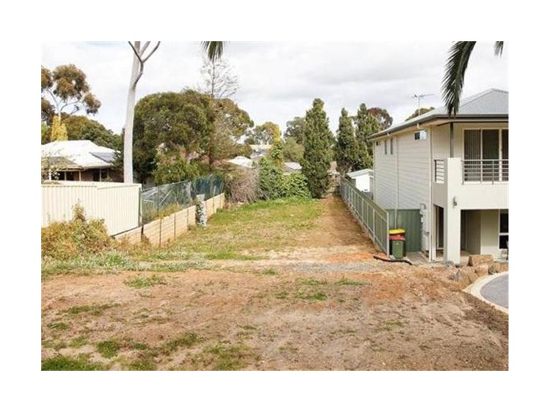 22 Blinkbrae Avenue, Happy Valley SA 5159