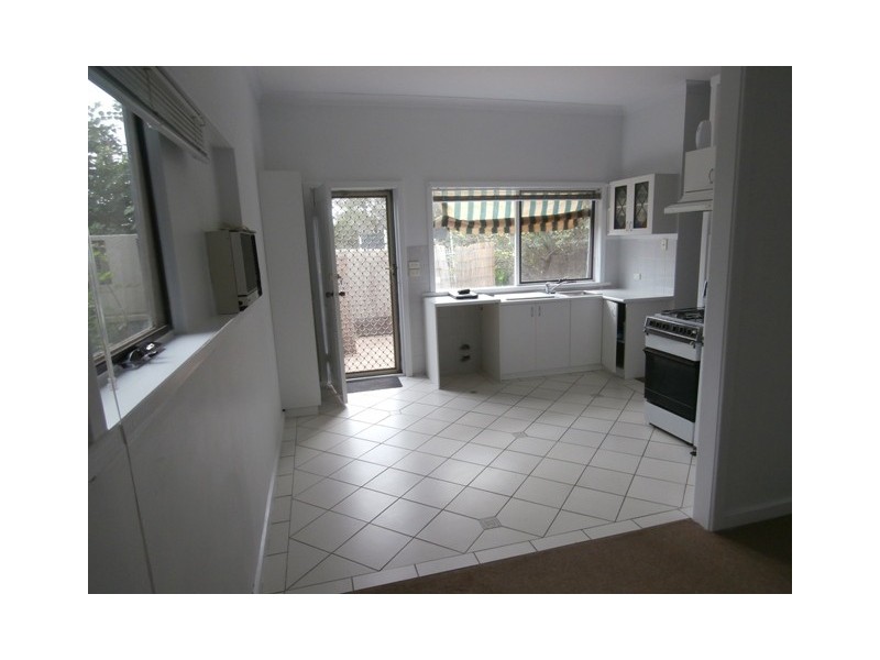 85 Black Road, Flagstaff Hill SA 5159