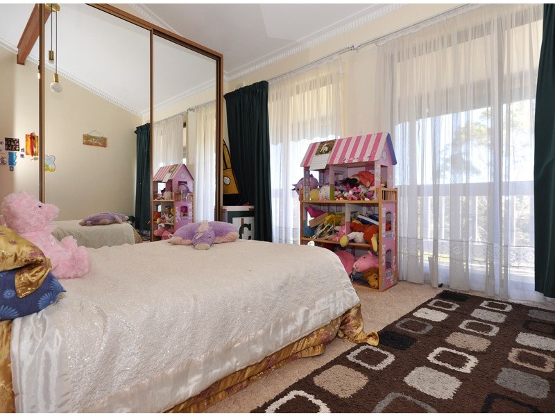 42 Greenfield Road, Seaview Downs SA 5049