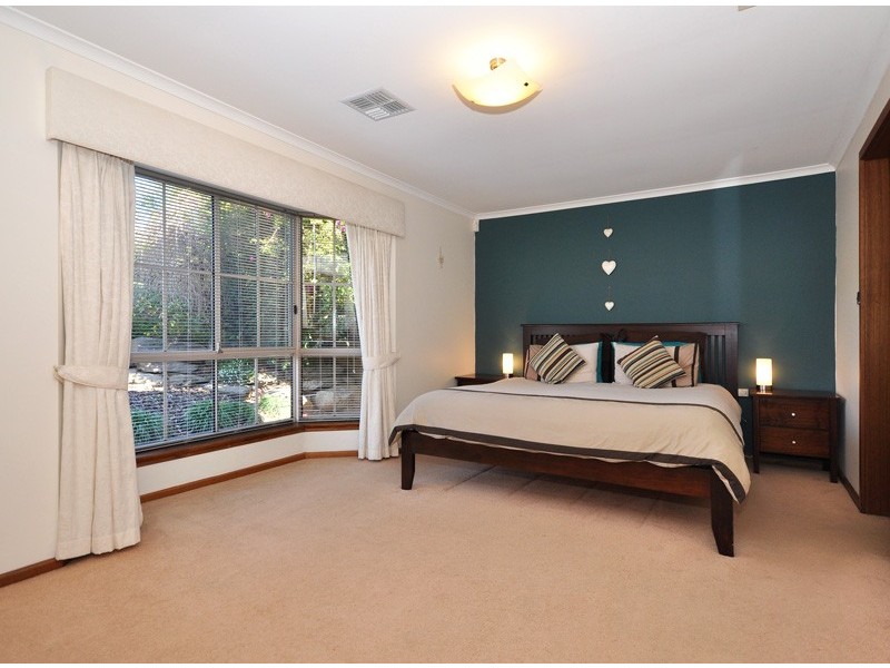 3 Minerva Grove, Happy Valley SA 5159