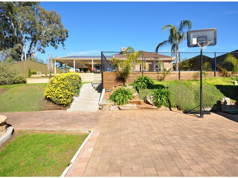 3 Minerva Grove, Happy Valley SA 5159