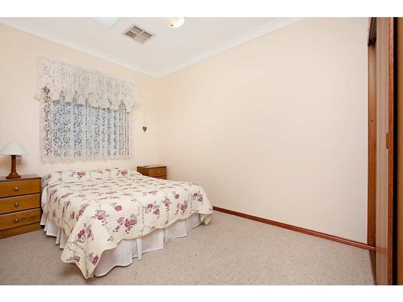 35 Maidencombe Drive, Moana SA 5169