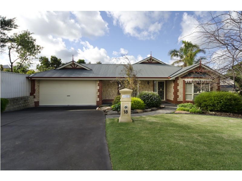 18 Passmore Avenue, Port Noarlunga SA 5167
