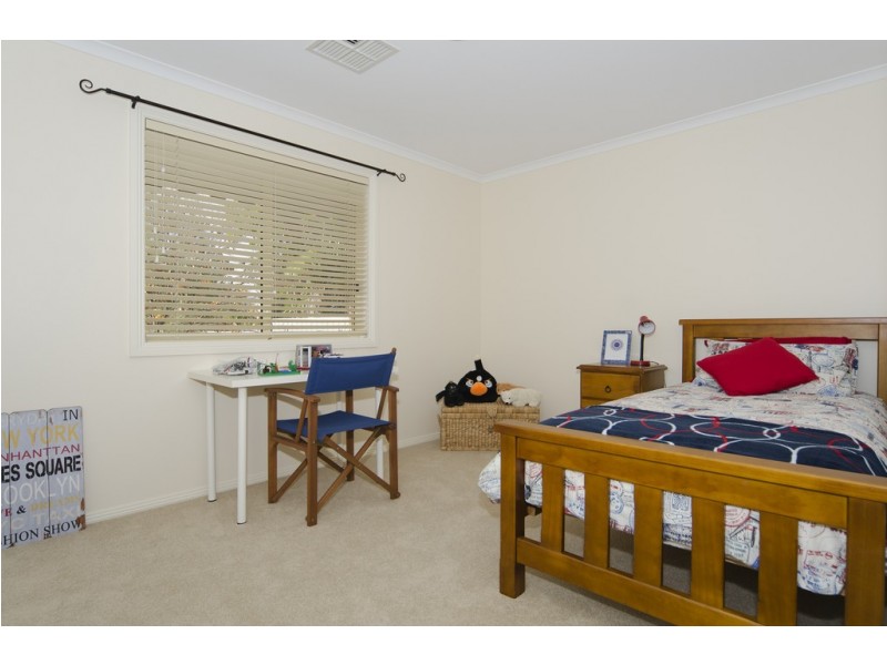 18 Passmore Avenue, Port Noarlunga SA 5167