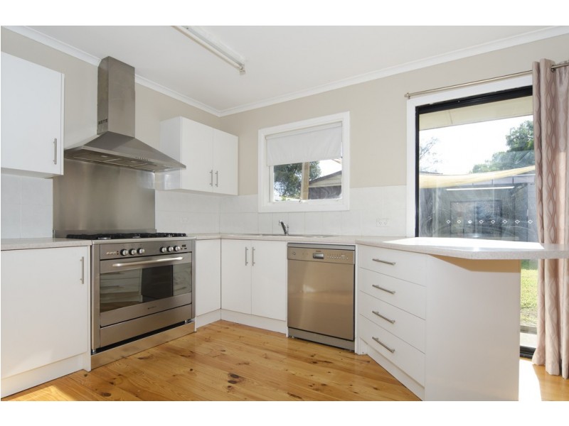 17 Quinn Street, Christie Downs SA 5164