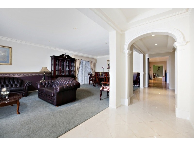 5 Osprey Court, Flagstaff Hill SA 5159