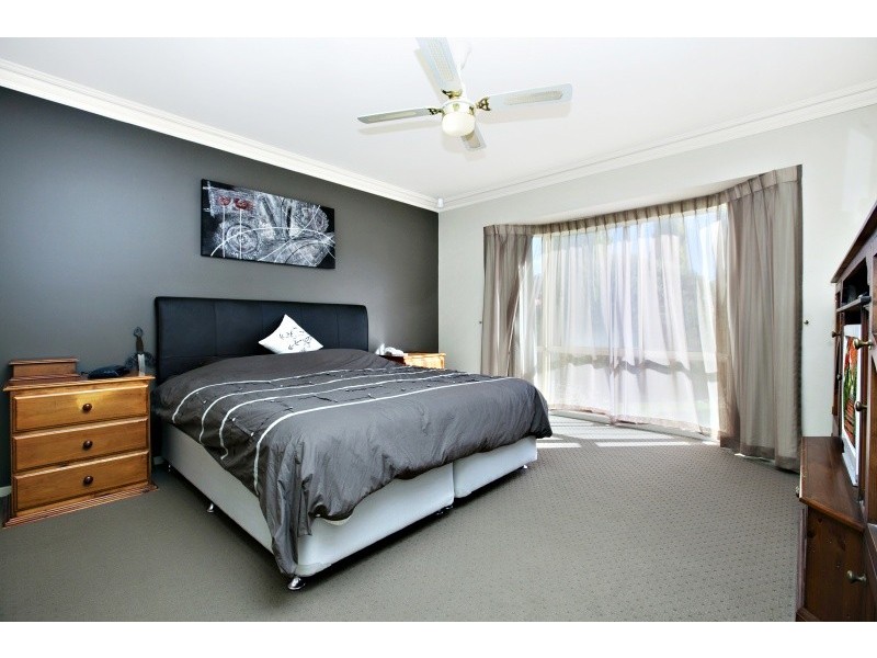 5 Osprey Court, Flagstaff Hill SA 5159