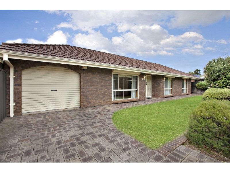 25 Malwa Street, Glandore SA 5037