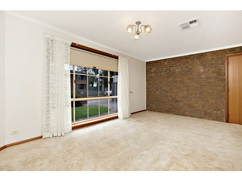 25 Malwa Street, Glandore SA 5037