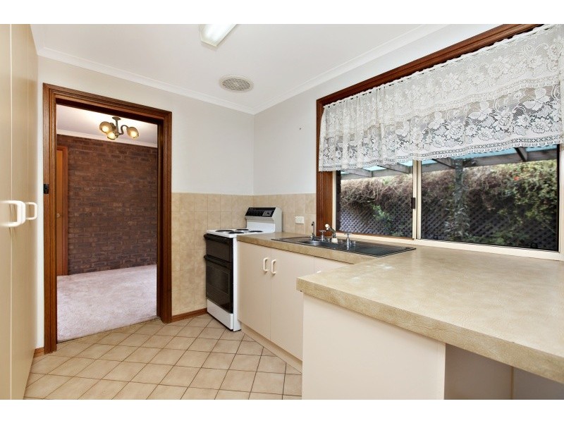 25 Malwa Street, Glandore SA 5037