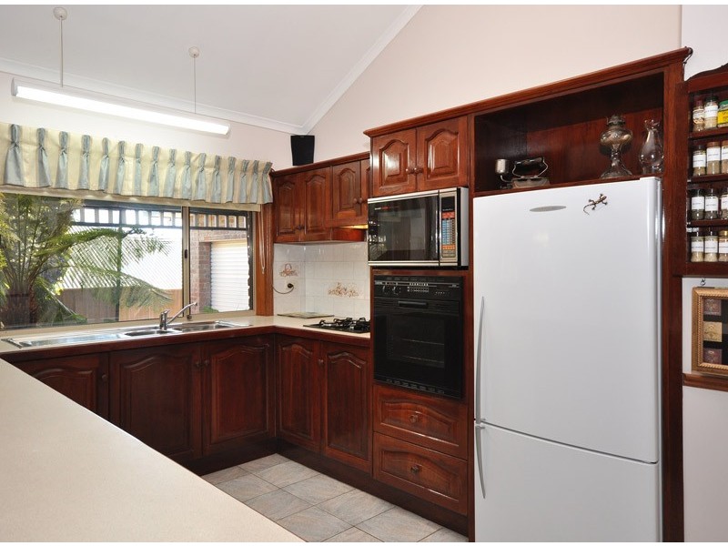 63 Glendale Avenue, Flagstaff Hill SA 5159