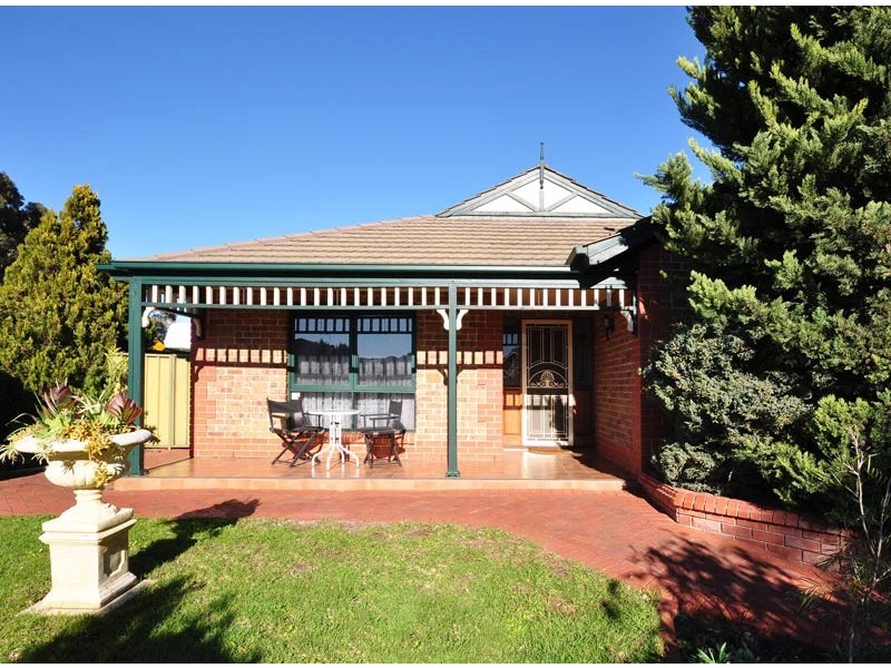 63 Glendale Avenue, Flagstaff Hill SA 5159