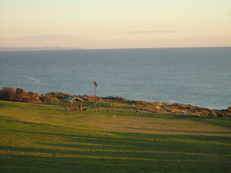 19 Selway Terrace, O’sullivan Beach SA 5166