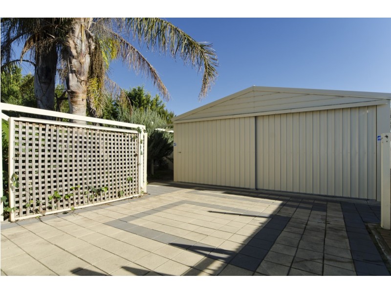 8 Humphrys Road, Aldinga Beach SA 5173