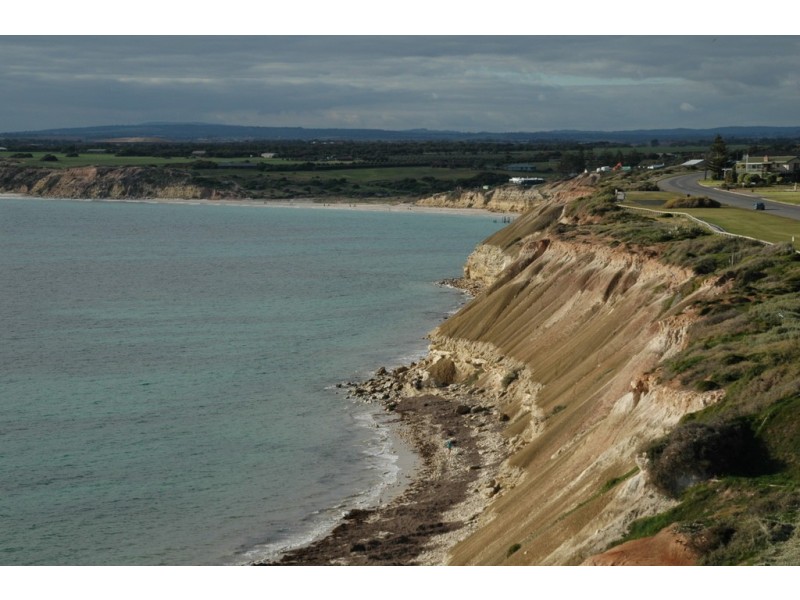 8 Humphrys Road, Aldinga Beach SA 5173