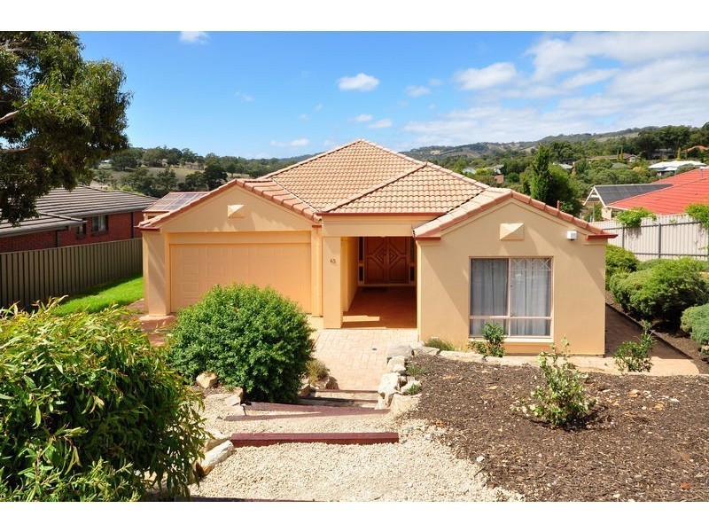 43 Sandalwood Crescent, Flagstaff Hill SA 5159