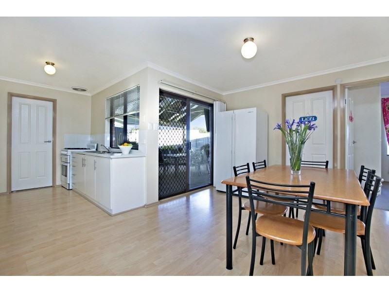 8 Claridge Court, Huntfield Heights SA 5163