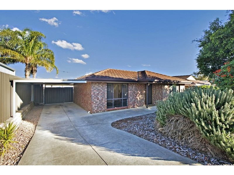 8 Claridge Court, Huntfield Heights SA 5163