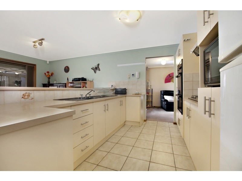 1 Patella Street, Seaford Rise SA 5169