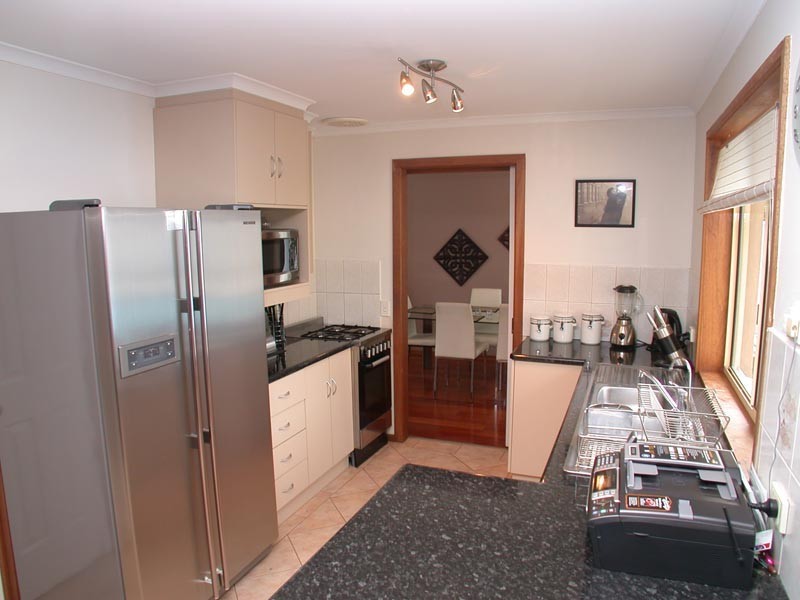 96 Mawson Circuit, Woodcroft SA 5162