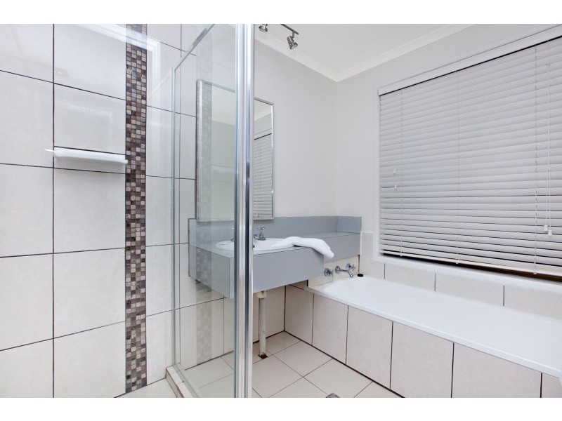 36 Lennard Drive, Moana SA 5169