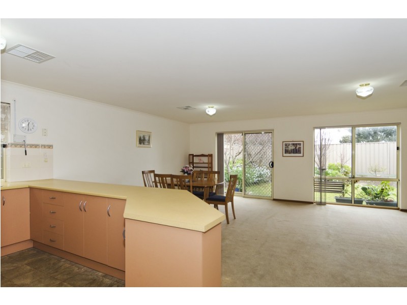 8/1 Island Way, Seaford SA 5169