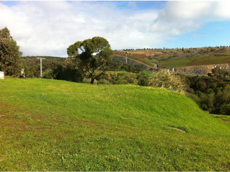 32 Victoria Parade, Darlington SA 5047