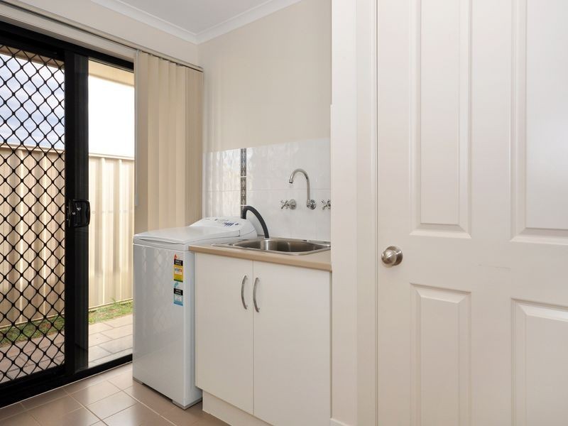 41 School Oval Drive, Christie Downs SA 5164