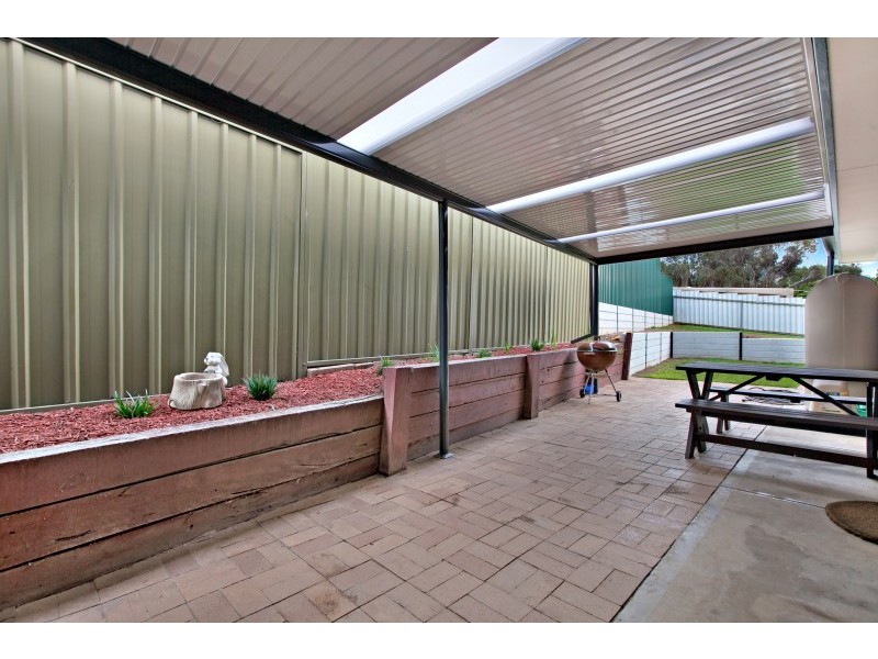 114 Adams Road, Trott Park SA 5158