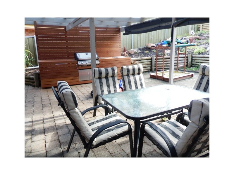 25 Banksia Road, Aberfoyle Park SA 5159