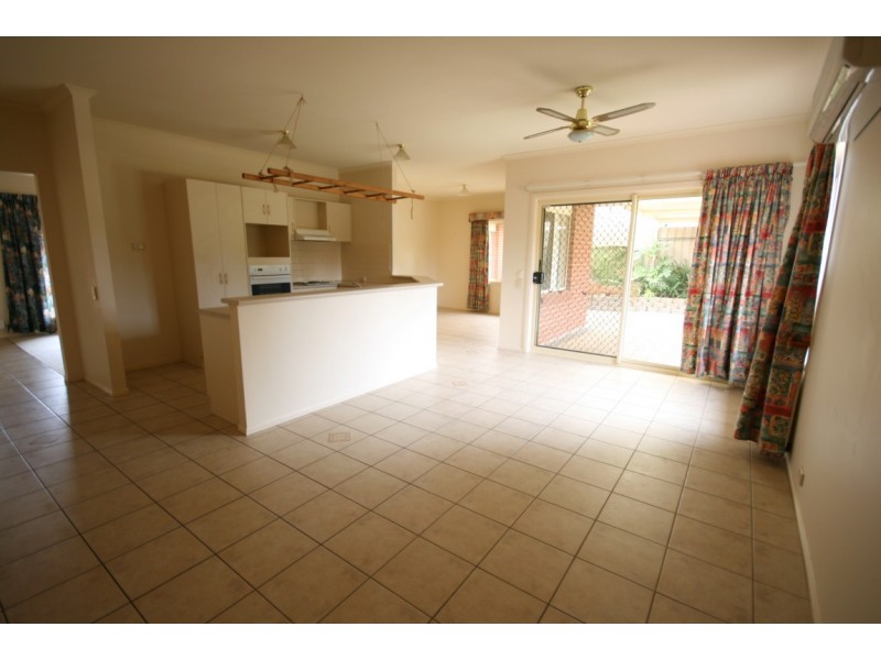 11 Amelio Walk, Flagstaff Hill SA 5159