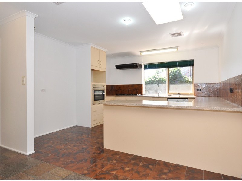 166 Black Road, Flagstaff Hill SA 5159