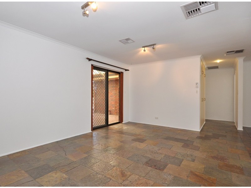 166 Black Road, Flagstaff Hill SA 5159