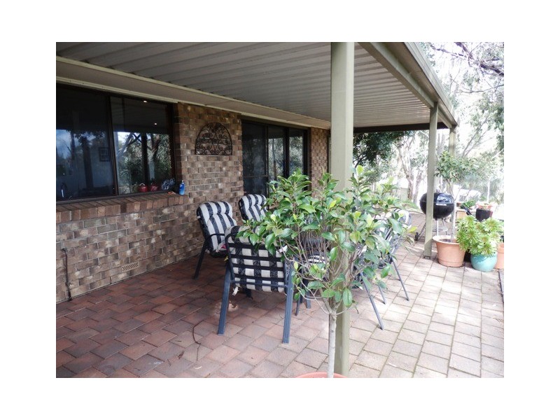 122 Windebanks Road, Happy Valley SA 5159