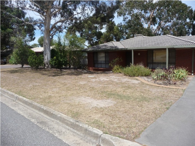 10 Allman Crescent, Aberfoyle Park SA 5159